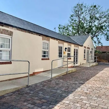 Royal Oak Inn 3*